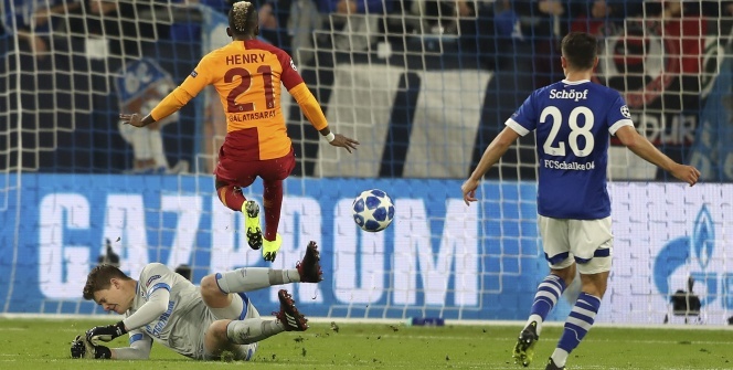 ÖZET İZLE: Schalke 2-0 Galatasaray özet izle goller izle | Schalke - Galatasaray maçı KAÇ KAÇ?