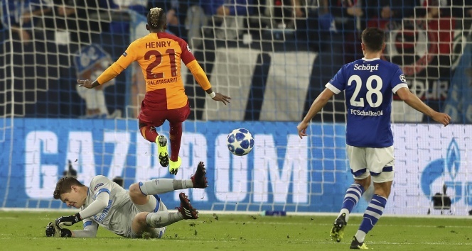 ÖZET İZLE: Schalke 2-0 Galatasaray özet izle goller izle | Schalke - Galatasaray maçı KAÇ KAÇ?