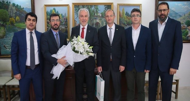 Başkan Saraçoğlu, sendikanın yeni yönetimini tebrik etti