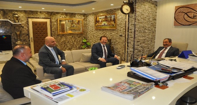 Ankara Emniyet Müdürü Yılmaz, MKE Ankaragücü Başkanı Yiğiner’i ziyaret etti
