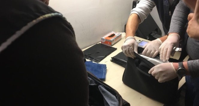 Atatürk Havalimanında 31 kilogram 165 gram kokain ele geçirildi