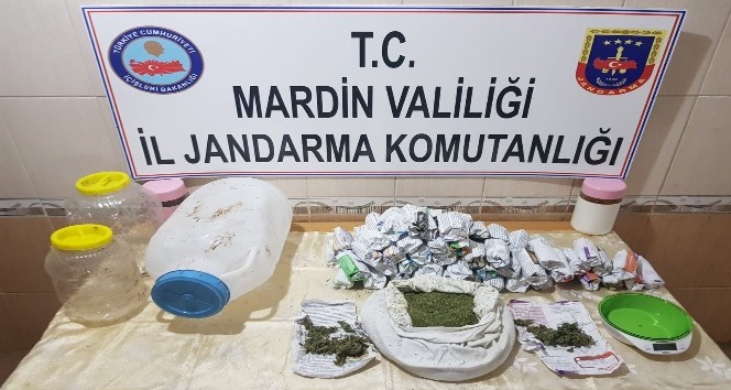 Mardin’de 1 kilo 800 gram uyuşturucu ele geçirildi