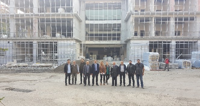 Bülent Ecevit Üniversitesi yeni kütüphane binası inşaatını incelediler