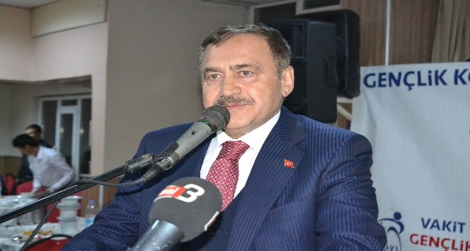 Eski Bakan Veysel Eroğlu: &quot;Dünyanın en büyük siyasi organizasyonu AK Parti’dir&quot;