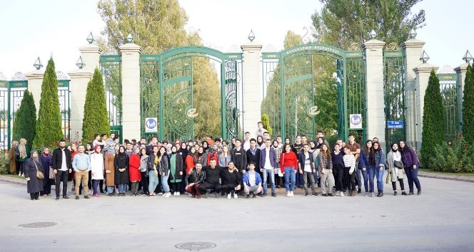 Gençlik Merkezi öğrencileri Eskişehir gezisinde