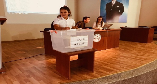 Çorlu Öğrenci Meclisi seçimi yapıldı