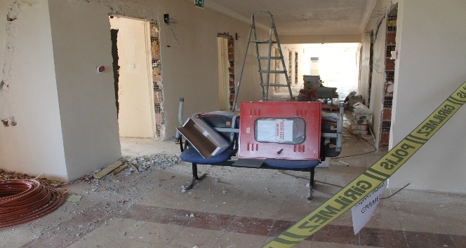 Manyas Devlet Hastanesi yenileniyor