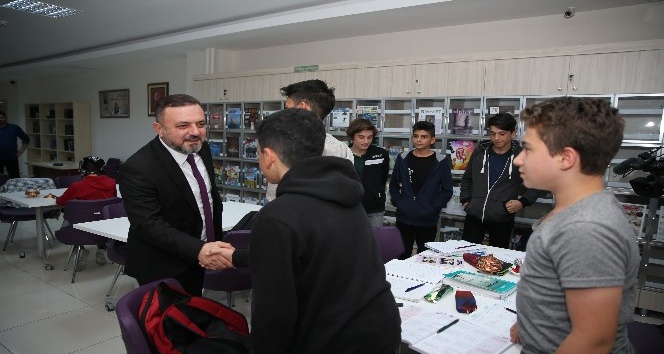 Sincan’da kıraathane buluşmaları başladı