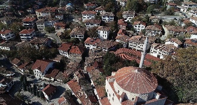 Osmanlı kenti Safranbolu’da tarihi çarşı gün yüzüne çıkarılıyor