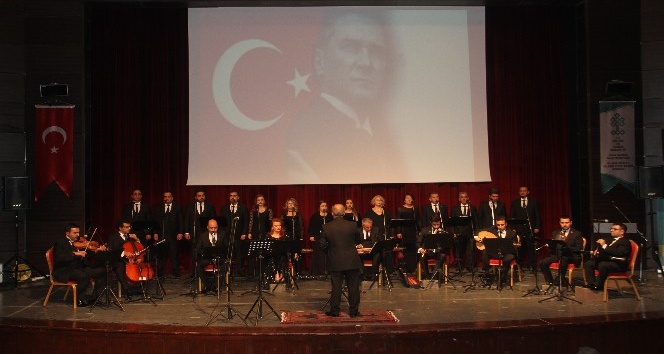 Elazığ’da Atatürk’ün sevdiği eserler seslendirildi