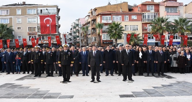 Çanakkale’de 10 Kasım Atatürk’ü anma töreni
