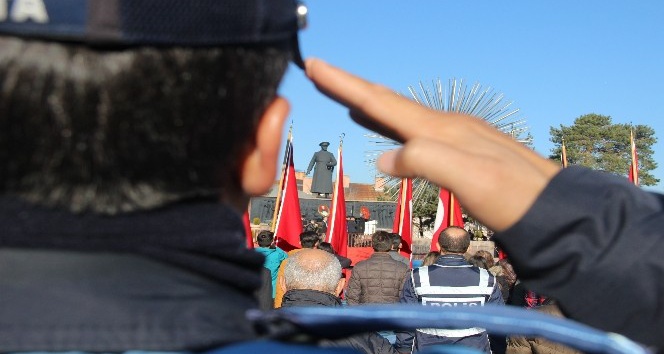 10 Kasım Atatürk’ü anma töreni yapıldı