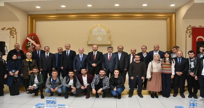 Niksar’da ’Danişmendliler Tarihi’ paneli düzenlendi