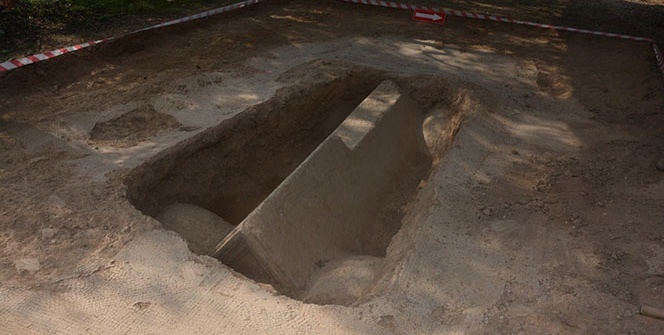 İznik'te bulundu! İçinden çıkanlar...