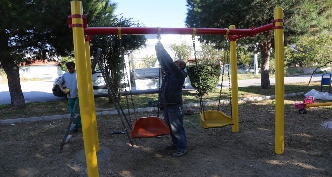 Burhaniye’de Suzan Yaz Parkı yenilendi