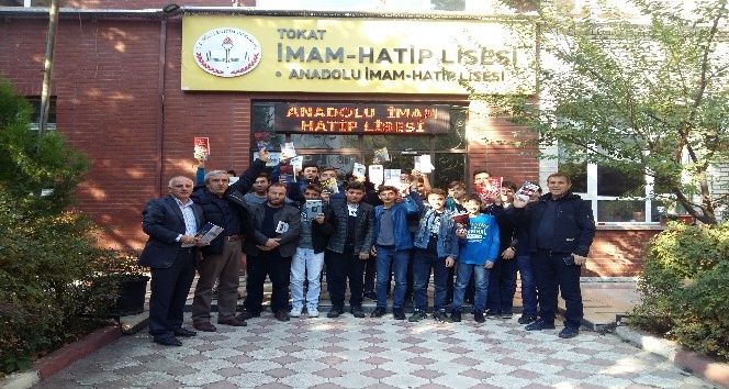 Tokat’ta, “Öğrenci-öğretmen bütün okul okuyoruz” projesi