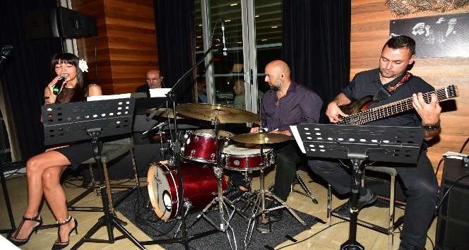 Ödüllü İtalyan restoranında jazz keyfi