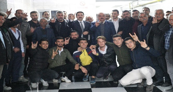MHP’li Ökkeş Şentürk, belediye başkanlığı için adaylığını açıkladı