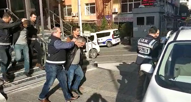 İstanbul’da ABD’li turisti otel odasında gasp eden zanlılar yakalandı