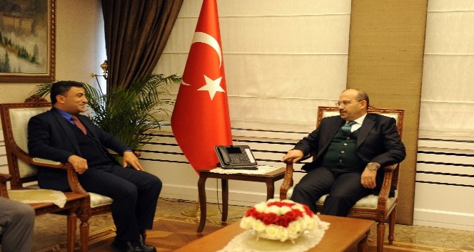 AK Parti Ortahisar ilçe başkanı Temel Altunbaş’tan Vali Ustaoğlu’na ziyaret