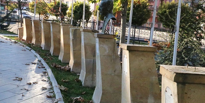 10 Türk büyüğünden 9'u... Gece yarısı gelip, alıp götürdüler