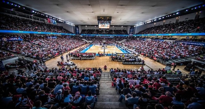 Euroleague ile FIBA Dünya Kupası eleme maçları aynı hafta
