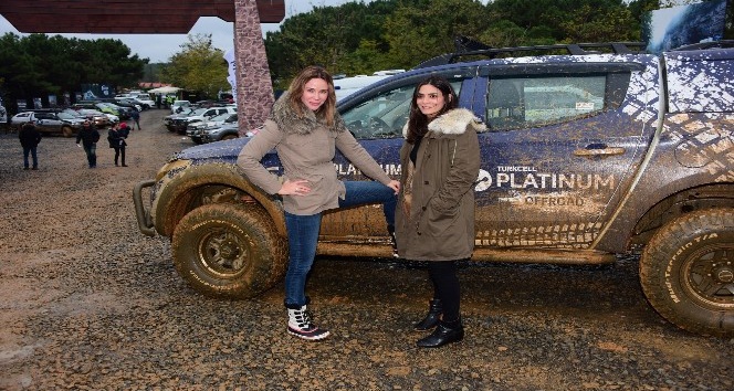 Turkcell Platinum Offroad Challenge ünlülerin akınına uğradı