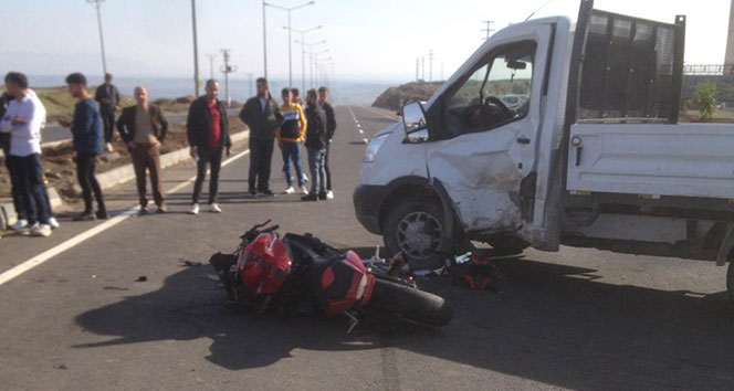 Cizre’de motosiklet ile kamyonet çarpıştı: 1 ölü