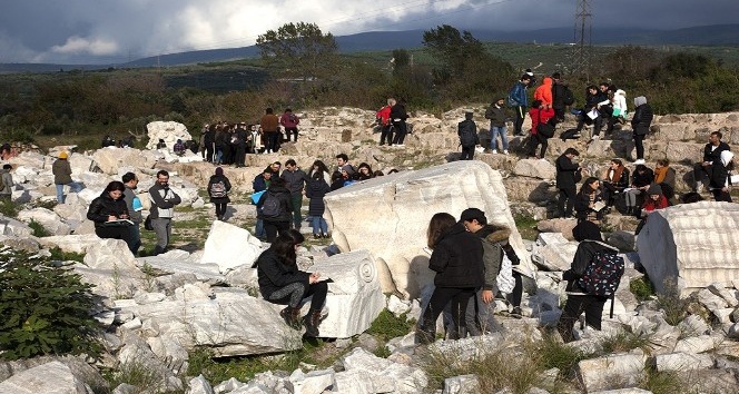Kyzikos ve Hadrian tapınağı büyük ilgi görüyor