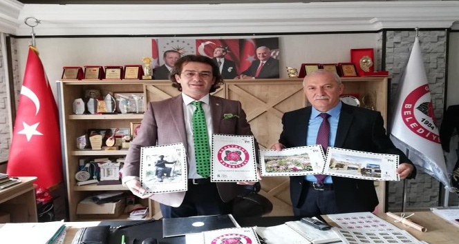 Isparta’da ‘gül kenti’ Güneykent’e özel pul koleksiyonu