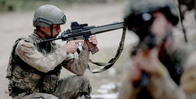 Kar, kış, zorlu arazi şartları demeden Karadeniz'de PKK’lı avı sürüyor