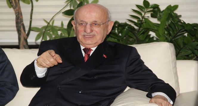 Eski TBMM Başkanı Kahraman: “15 Temmuz Türkiye’nin varlığına kast eden bir hareketti”