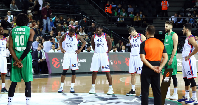 Avrupa'daki Türk derbisi Anadolu Efes'in