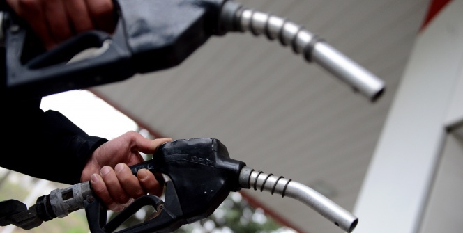 Benzine 16 kuruş indirim geldi