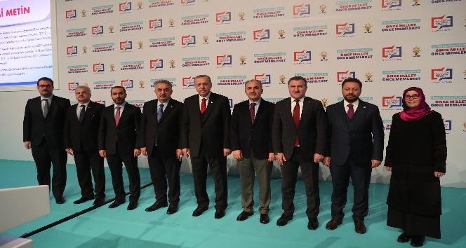 AK Parti Rize’de belediye başkan adayı olarak Rahmi Metin’i belirledi