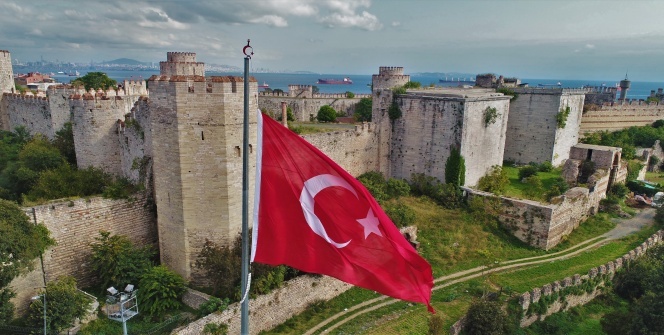 Yedikule Zindanları akıbetini bekliyor