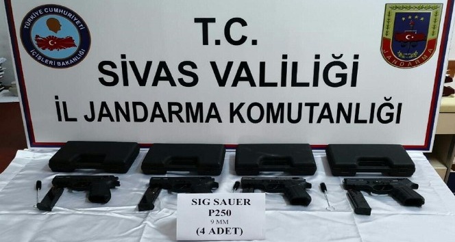 Sivas’ta silah kaçakçılığı operasyonu