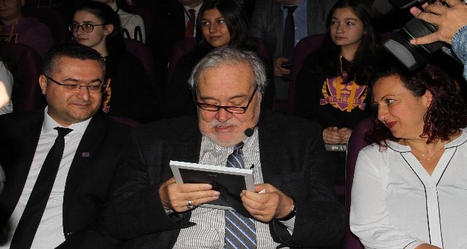 Prof. Dr. İlber Ortaylı Uğur Okulları Batıkent Kampüsü’nde