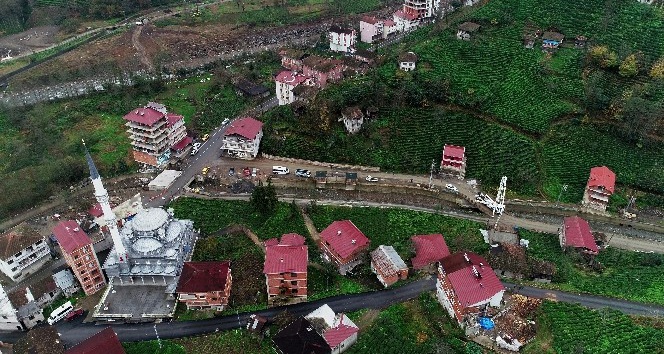 Rize’de dere yatağında olduğu için yıkılan binalar yerini yeşil alana bırakacak