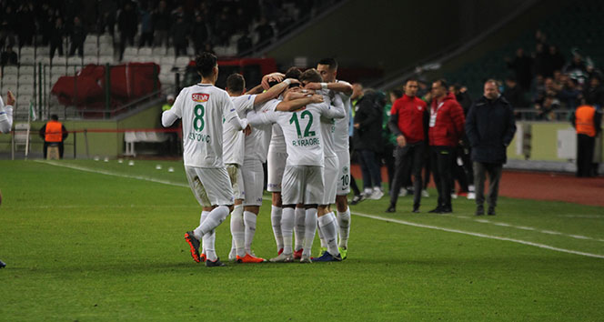 Konyaspor, Alanyaspor&#039;u 2 golle geçti