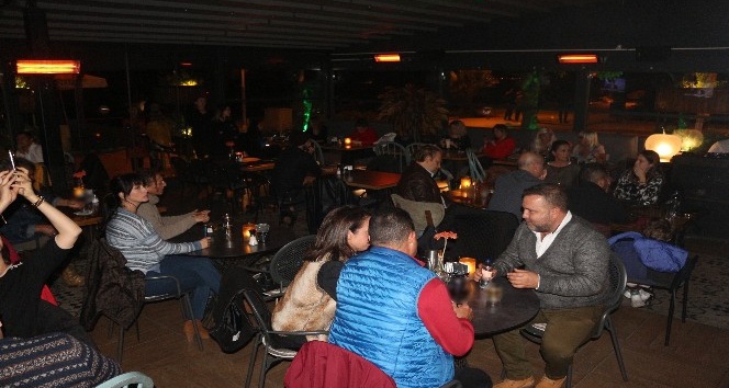 Marmaris’te eğlence mekanlarında kış yoğunluğu