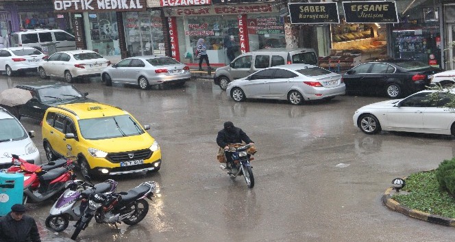 Kilislilerin motosiklet aşkı yağmur dinlemiyor