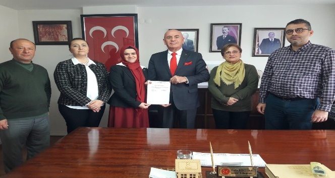 MHP Buldan ilçe teşkilatında görev değişimi