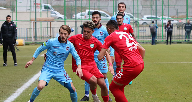 Trabzonspor turu rövanşa bıraktı
