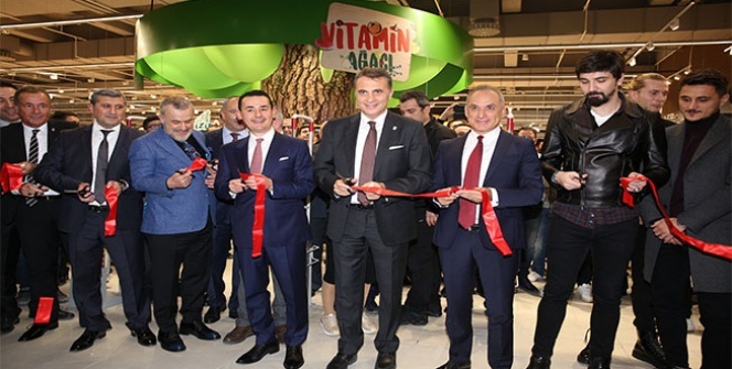 Mahalle esnafı CarrefourSA Fulya Hiper’de bir arada