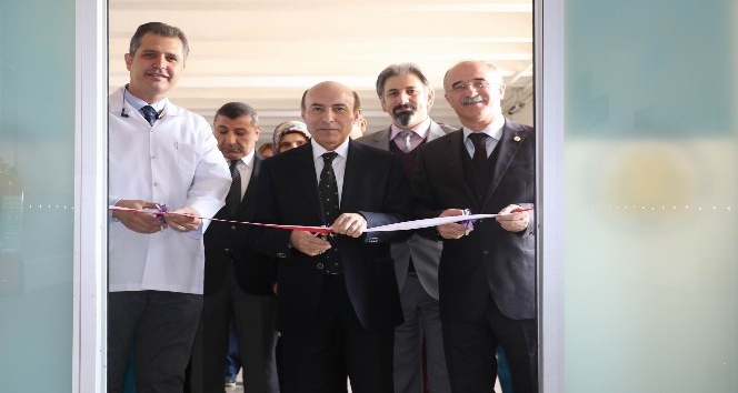 DÜ’de diyabet okulu ve yenidoğan yoğun bakım ünitesi açıldı