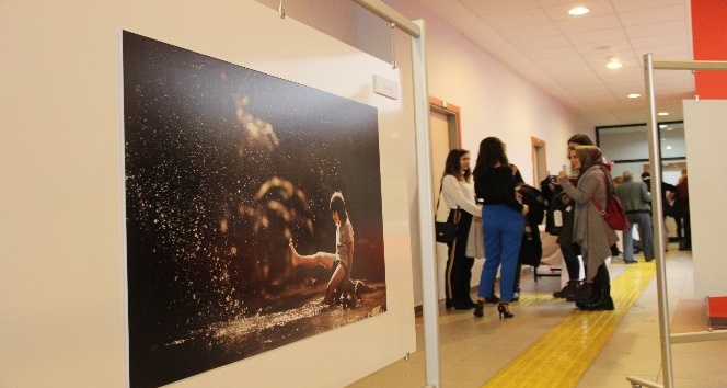 “Doğanın Enerjisi Fotoğraf Sergisi” üniversitelilerin beğenisine sunuldu