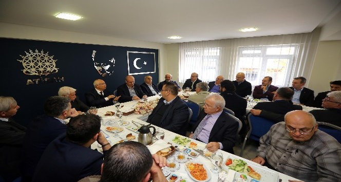 Başkan Yaşar, ATİSAN esnafı ve ATO Başkanı ile buluştu