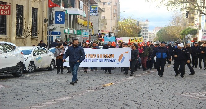 Engelliler için farkındalık yürüyüşü yapıldı