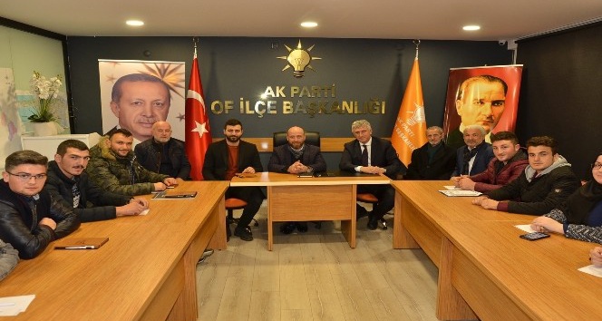 Of Belediye Başkanı Sarıalioğlu, AK Partili gençlerle buluştu